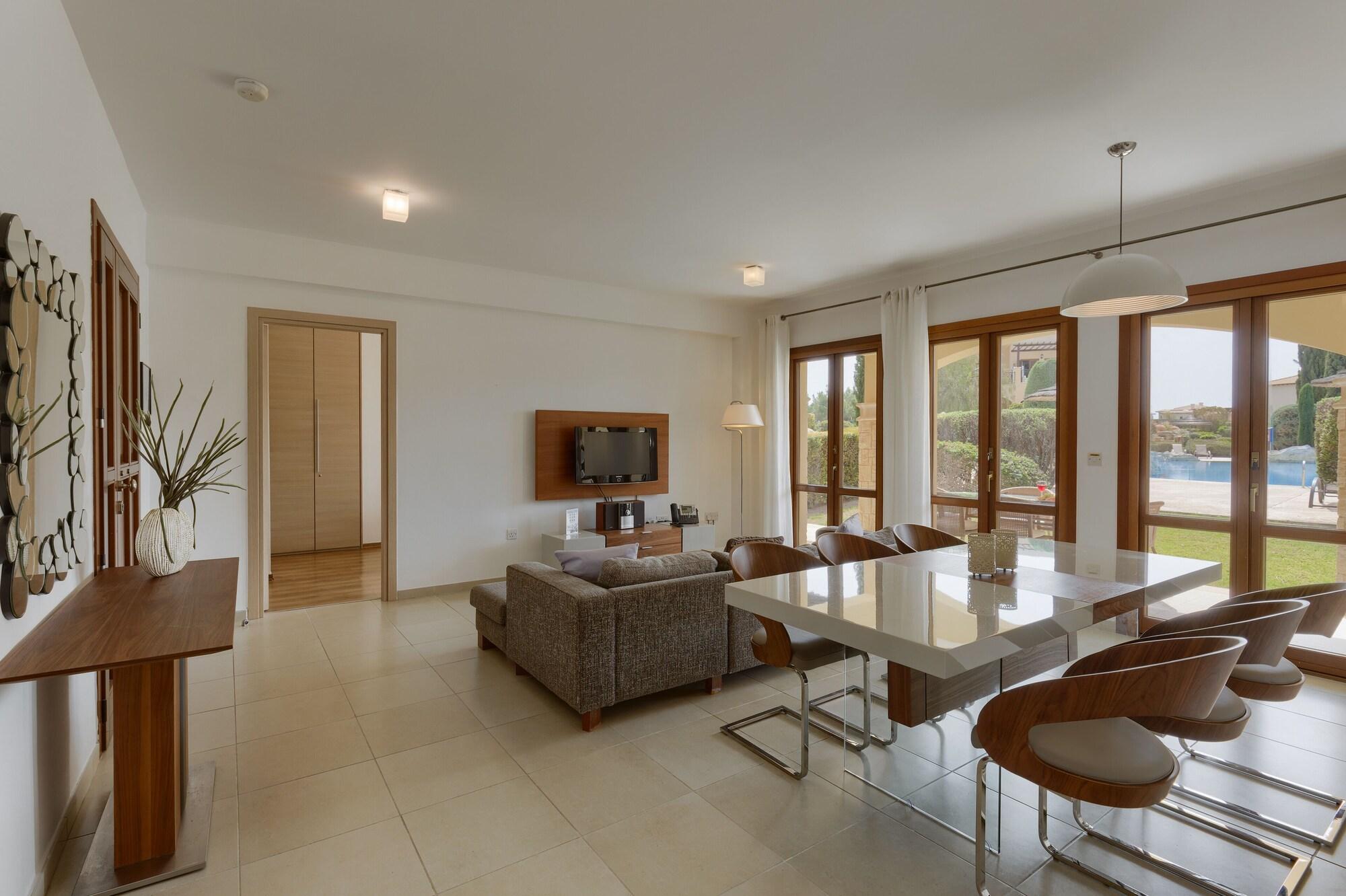 Aphrodite Hills Holiday Residences Exterior photo