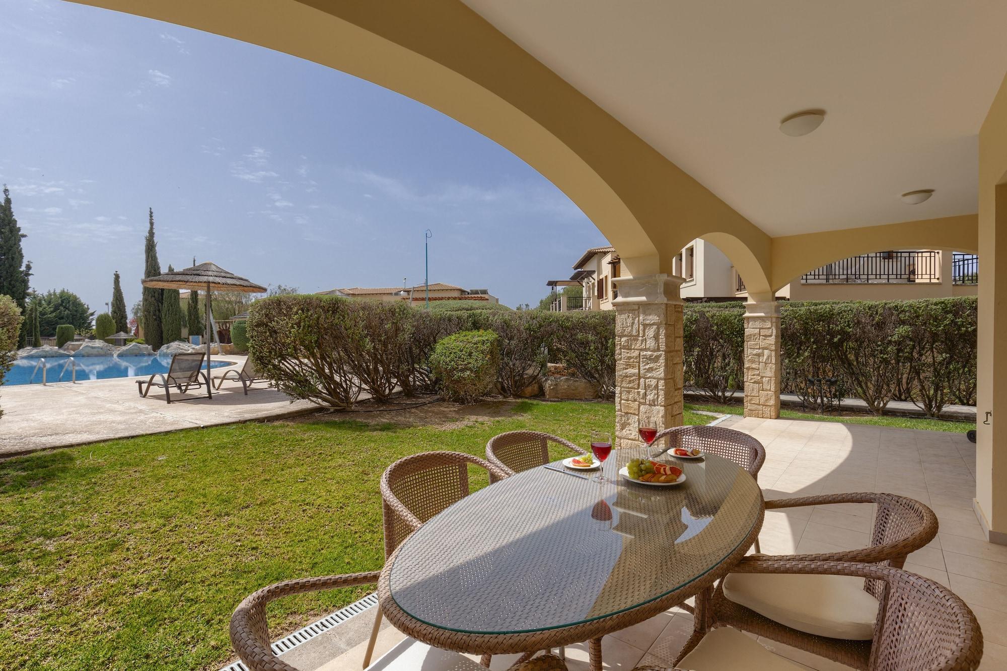 Aphrodite Hills Holiday Residences Exterior photo
