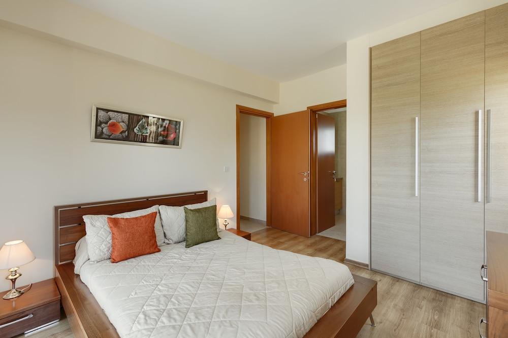 Aphrodite Hills Holiday Residences Exterior photo